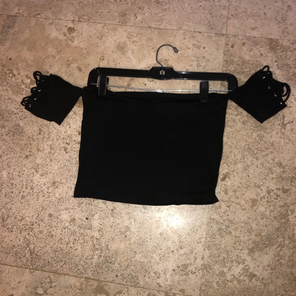 LF black crop top